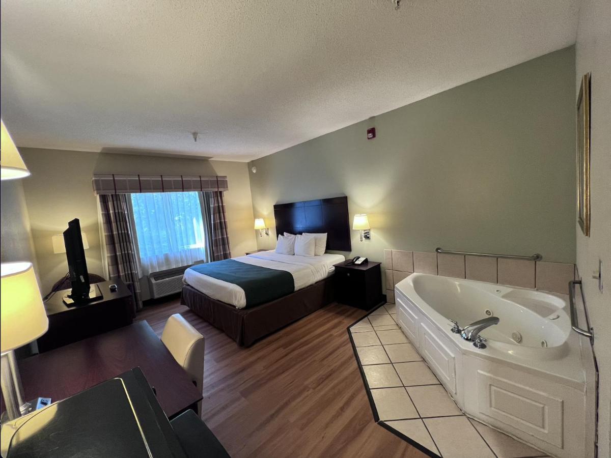 Americas Best Value Inn Wiggins Extérieur photo