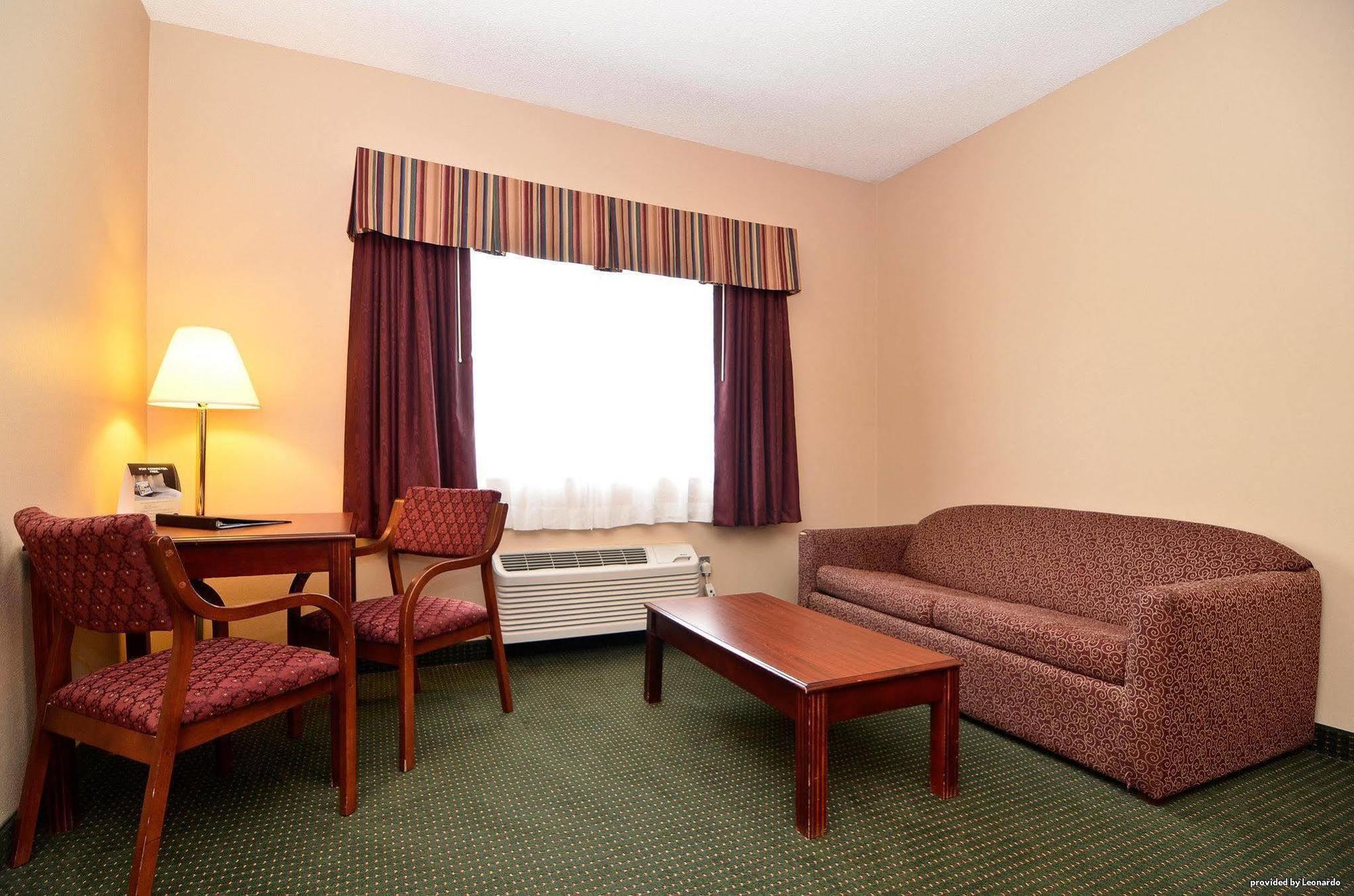 Americas Best Value Inn Wiggins Chambre photo