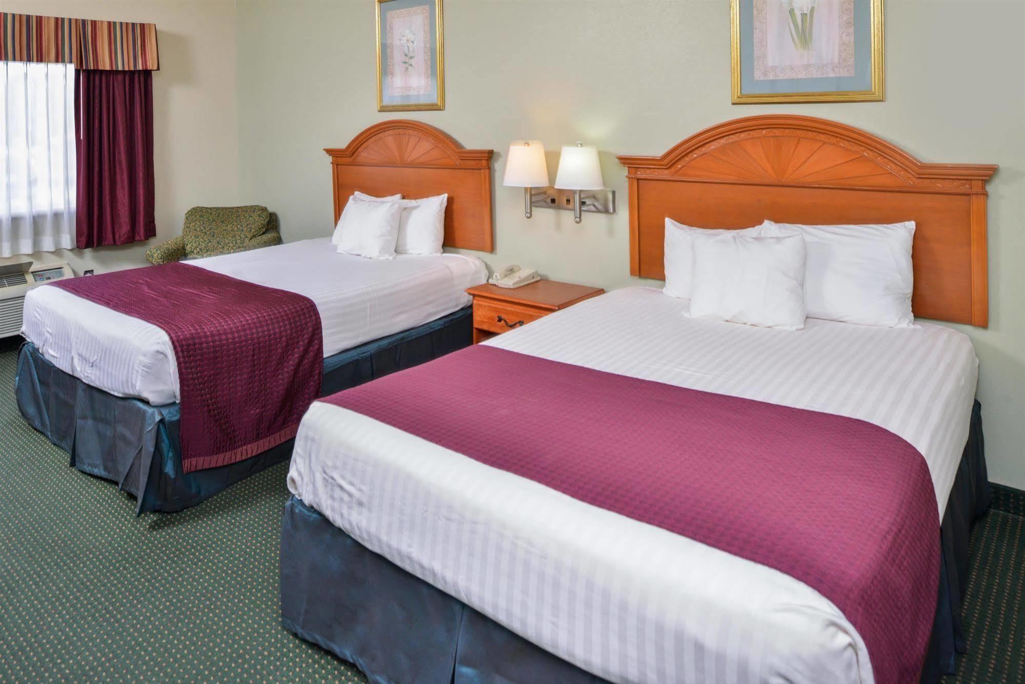 Americas Best Value Inn Wiggins Extérieur photo