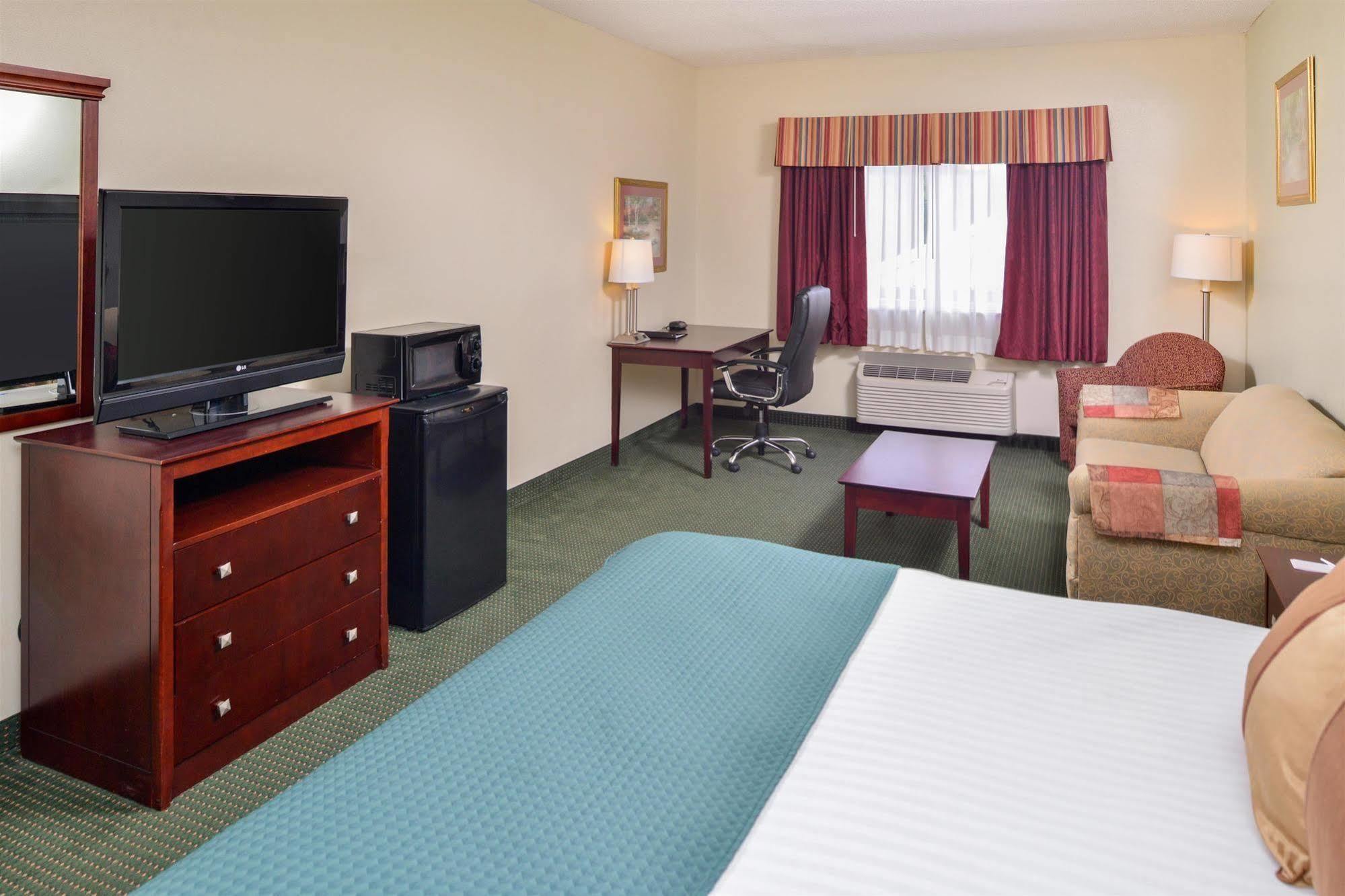 Americas Best Value Inn Wiggins Extérieur photo